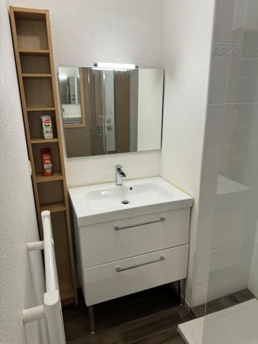 Appartement Confort Et Balcon Ludon-Medoc Екстер'єр фото